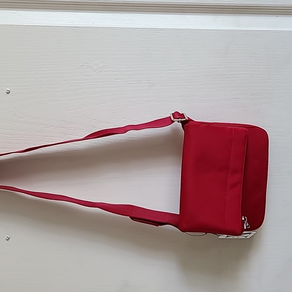 NWT XMaxx red belt bag